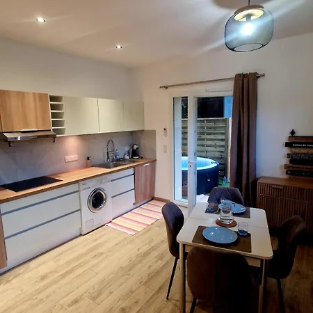 Cosy Avec Jacuzzi , Sauna Et Salle De Sport アパート